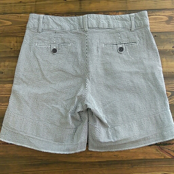 Jennifer & Grace seersucker size 8 shorts - Picture 3 of 8